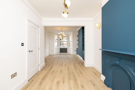 4 bedroom terraced house to rent - Photo 5
