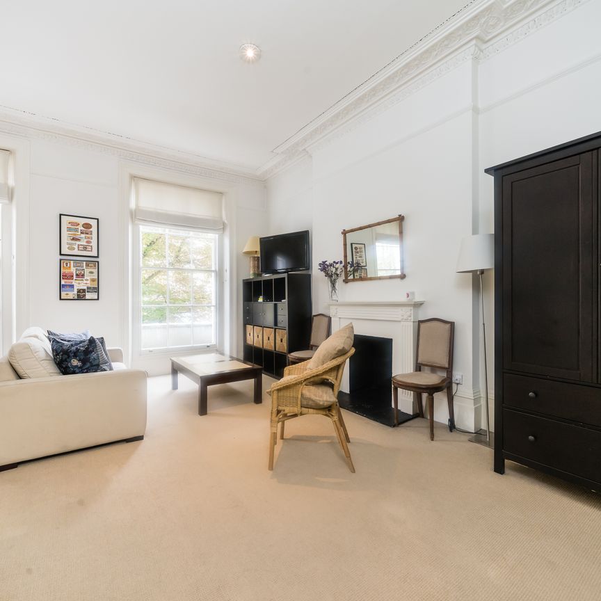 Kensington Church Street, London, W8 flat to rent - Photo 1