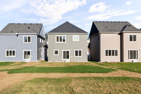 For Lease - 340 Mceachern Lane, Gravenhurst, Ontario - Photo 2