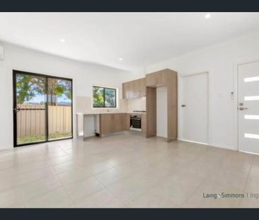 Modern & Comfortable 2-Bedroom Granny Flat in Convenient Sefton Loc... - Photo 4