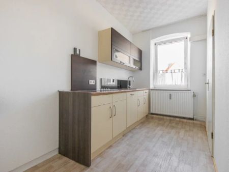 KLEINES SINGLE-APARTMENT MIT EINBAUKÜCHE IN INNENSTADTLAGE - Foto 2