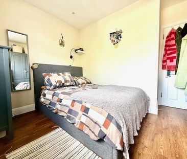 Wigram road, E11, London - Photo 3