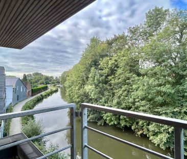 Duplex te huur in Lessines voor € 850 met 2 slaapkamers - Photo 2