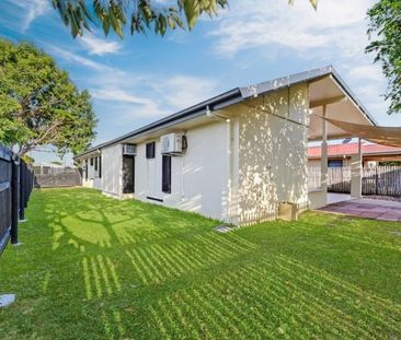 21 Laurie Motti Parade, Kirwan - Photo 5