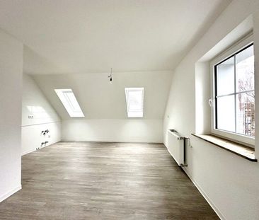 Willkommen Zuhause: interessante 2,5-Zi.-Wohnung mit Ausblick - Photo 1