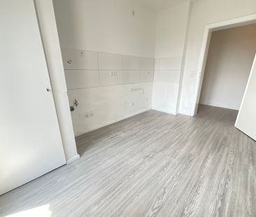 Frisch renovierte Wohnung in Evingen mit Balkon - Photo 1