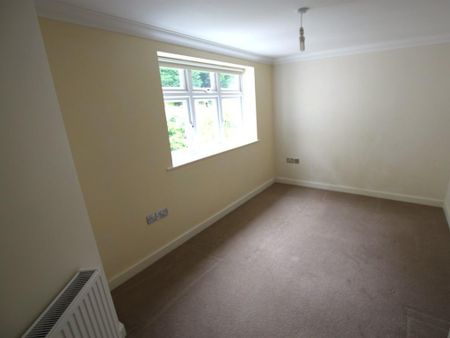 3 bedroom apartment to rent - Photo 2