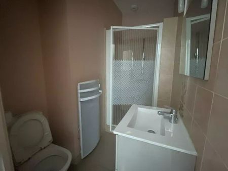 Maison à Louer à Chaunay - Photo 5