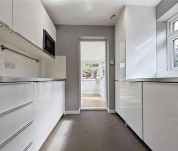 2 bedroom bungalow to rent - Photo 3