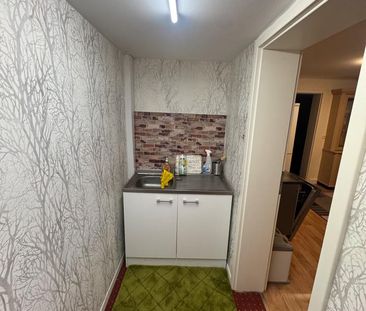 Möbeliertes WG Zimmer zu vermieten Souterrain Rooms for rent - Photo 6