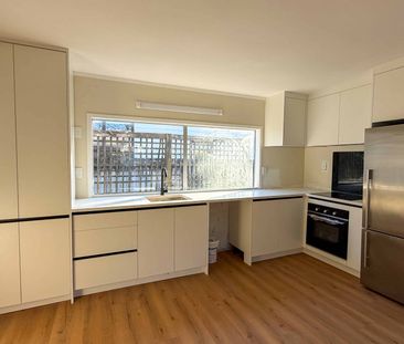 Freestanding Two Bedroom on a Generous Section - Photo 5