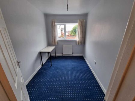 3 Bed Student Accommodation - Photo 2