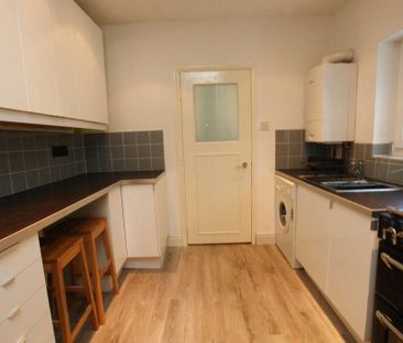 1 bedroom ground floor flat to rent - Photo 3
