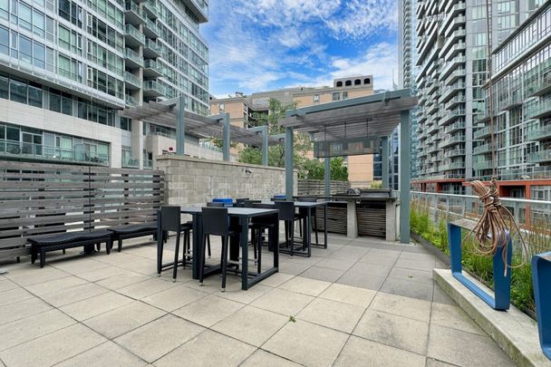 For Lease - 30 Nelson Street Unit# 406, Toronto, Ontario - Photo 1