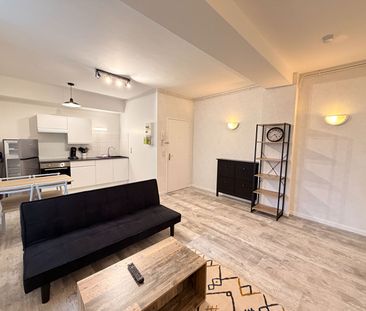 Location Appartement 2 pièces 40m² - Photo 4