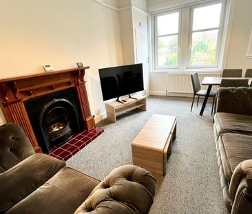 5 bedroom flat to rent - Photo 4