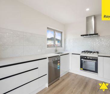 Bright & Functional 4-Bedroom Home - Photo 1