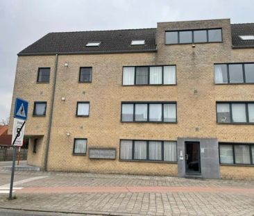 Gelijkvloersappartement te huur met twee slaapkamers en gezellig tu... - Foto 4