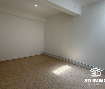 Location Appartement 3 pièces 75m² AVESNES SUR HELPE 59440 - Photo 5