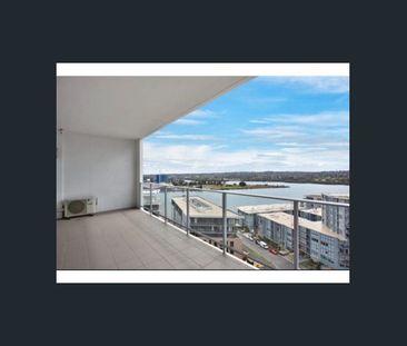 Fully Furnished with Beautiful Water & Park Views - Photo 2