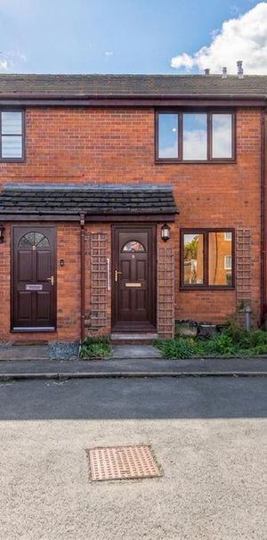 2 bedroom terraced house to rent - Photo 1