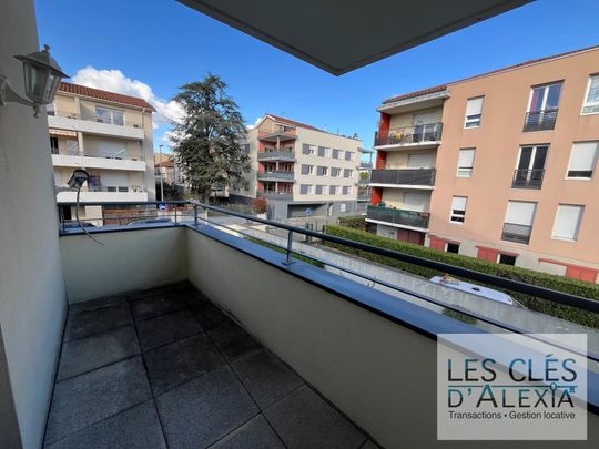 Location Appartement 2 pièces 55m² CRAPONNE 69290 - Photo 1