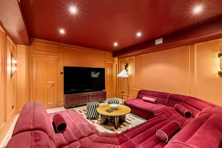 6 bedroom detached house to rent - Photo 2