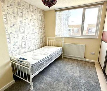 Partridge Close, Weston-super-mare, BS22 - Photo 6