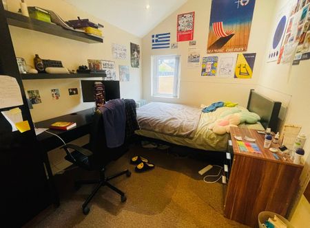 200 Tiverton Road - Photo 4