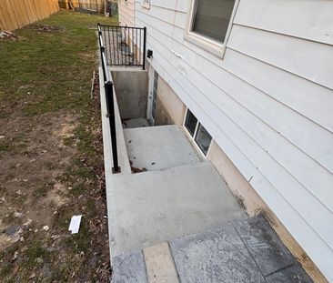 For Lease - 188 Parkside Drive Unit# Basement, Hamilton, Ontario - Photo 5