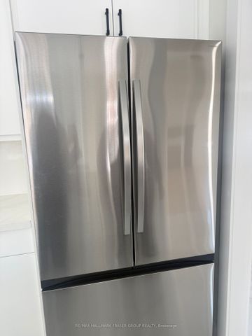 176 Tormina Boulevard #Basement - Photo 2