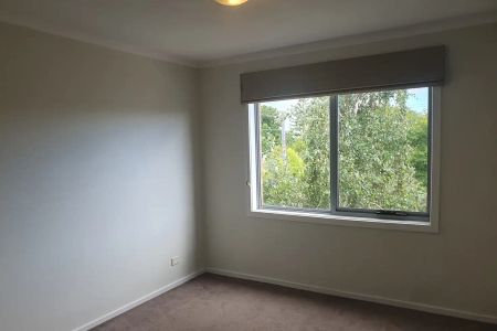 “2 Bedroom Apartment! Great Location!” - Photo 3