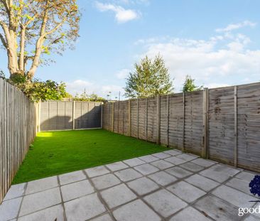 3 bedroom terraced house to rent - Photo 4