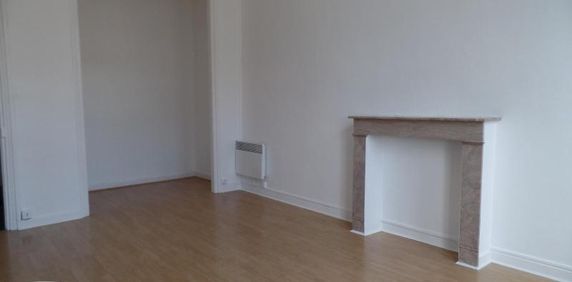 Location Appartement 2 pièces 60m² ARMENTIERES 59280 - Photo 2