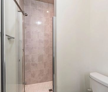 For Lease - 10 Truffle Court, Brampton, Ontario - Photo 2