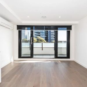 Modern open planned apartment! - Photo 2