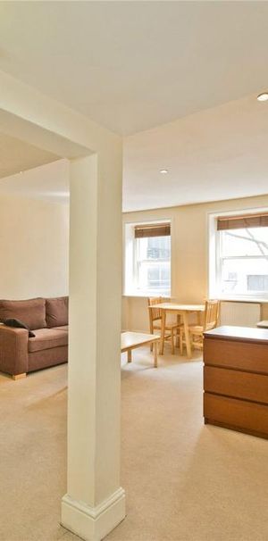 Studio to rent - Photo 1