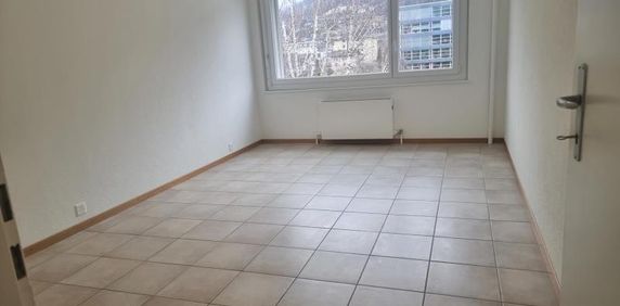 Appartement rénové de 2 1/2 pièces - Photo 2