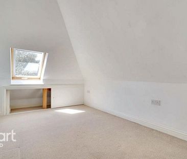 4 bedroom detached house to rent - Photo 2