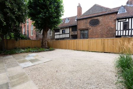 2 bedroom ground floor apartment in York city centre - Photo 4