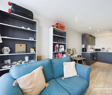 1 bedroom apartment to rent - Photo 2