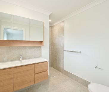 35 Ashlar Parkway, Thrumster NSW 2444 - House For Rent | Domain - Photo 4