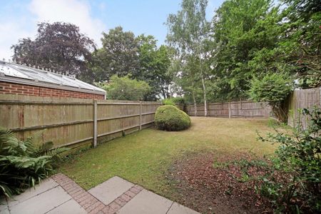 4 bedroom town house to rent - Photo 2