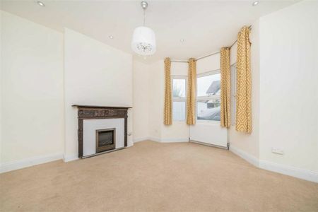 St. Leonards Road - Photo 2