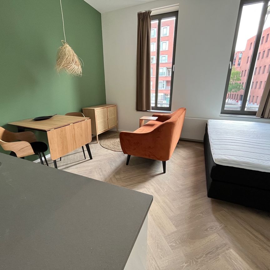 March 1st – July 31st // luxurious studio in Wyck ALL-IN (earlier end date possible!) - Photo 1