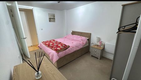 1 Bed Flat, Christabel, M40 - Photo 4