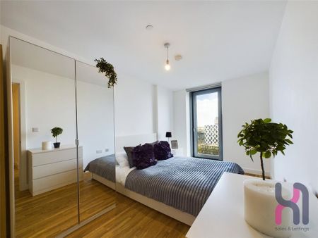 2 bedroom flat to rent - Photo 3