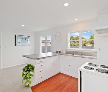 6 Ely Place, Levin - Photo 4