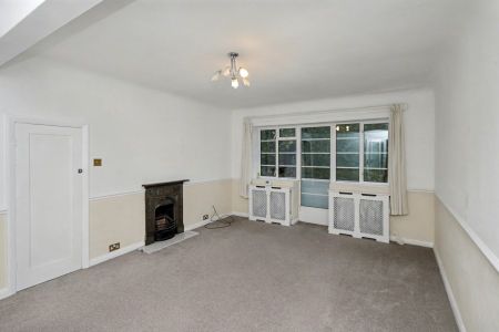 Claremont Road, Surbiton, KT6 - Photo 2