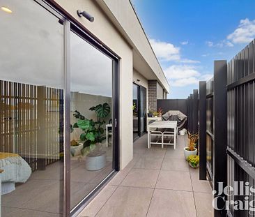 202/15 Hamilton Street, Bentleigh - Photo 4